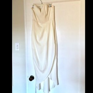 White sweetheart tulip gown, Zimmerman style!